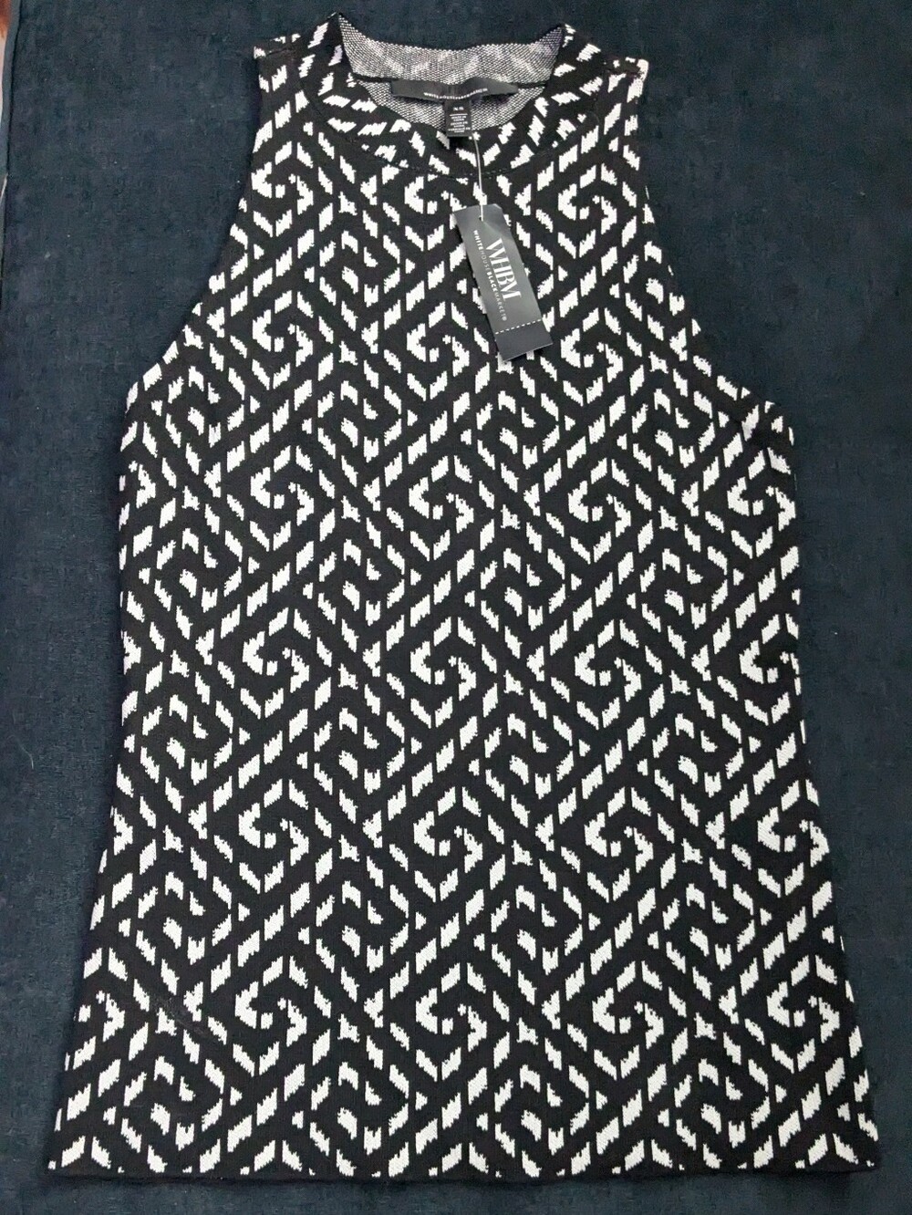 NWT! White House Black Market Black & White Geometric Patterned Tank Top Size XS